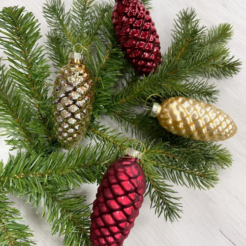 Набор стеклянных шишек Клад Белки 10*5 см., 12 шт., золото и красный, Christmas DeLuxe (86462) в Санкт-Петербурге