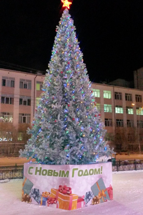 Уличная искусственная елка Альпийская изумрудная 8 м., ствольная, ПВХ, Green Trees (GT8APVCBL)