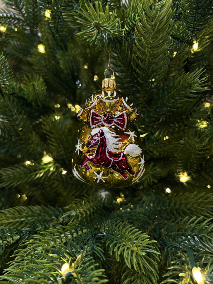 Ёлочное украшение Подарок 60 мм., золотой, стекло, Ёлочка (С935/2) Ёлочное украшение Подарок 60 мм., золотой, стекло, Ёлочка (С935/2)