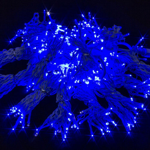 Светодиодный занавес с мерцающим диодом 2*3 м., 420 синих LED ламп, белый провод, Winner Light (b.03.6W.420+)