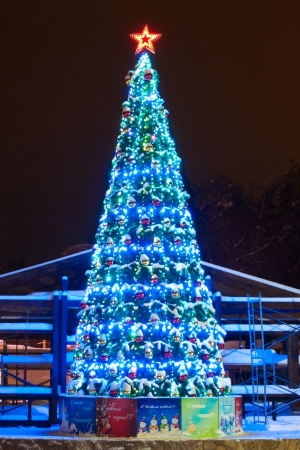 Комплект освещения Пояс Ориона для ели Уральская высотой 5 м., 3 яруса, 32 лампы, Green Trees (Orion5) 