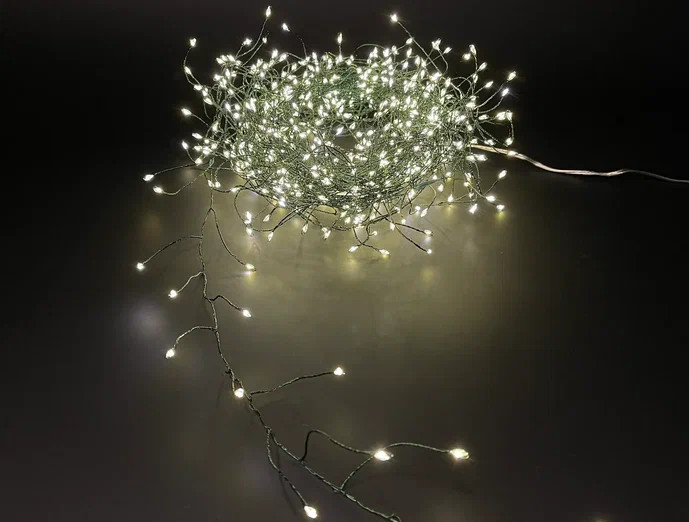 Гирлянда Капли 600 белых микро ламп, 1500 см., 8 функций, таймер, зеленый провод, Luca (84638)