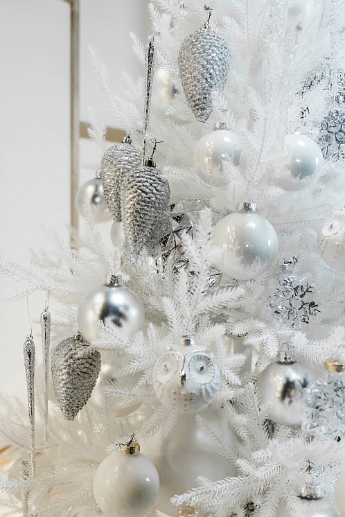 Искусственная елка Лесная Симфония белая 150 см., 100% литая хвоя, Max Christmas (ЕЛСМБ15)