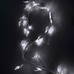 Светодиодная флористика Ветка с листьями 1.8 м., 220V, 48 холодных белых LED ламп, белый провод, Beauty Led (LC176L-B048A-28-W)