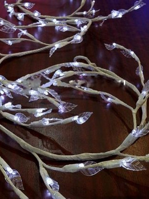 Светодиодная флористика Ветка с листьями 3 м., 220V, 144 холодных белых LED ламп, белый провод, Beauty Led (WS-08091003)