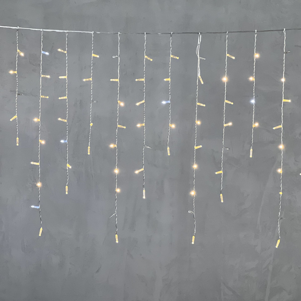 Светодиодная бахрома с колпачком 3,2*0,9 м., 180 теплых белых LED ламп, мерцание, прозрачный провод ПВХ, IP65, LTC (PIL180BLWCAP-10-2WW)