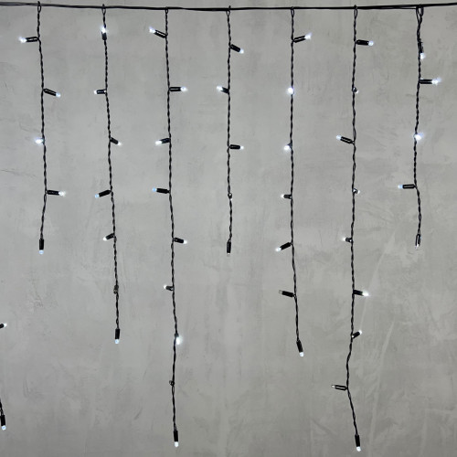 Светодиодная бахрома с колпачком 3,2*0,9 м., 180 холодных белых LED ламп, мерцание, черный провод ПВХ, IP65, LTC (PIL180BLWCAP-11-2W)