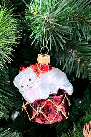 Елочное украшение Котик на шкатулке, стекло, 7.5 см., 1 шт., Витус (А228)