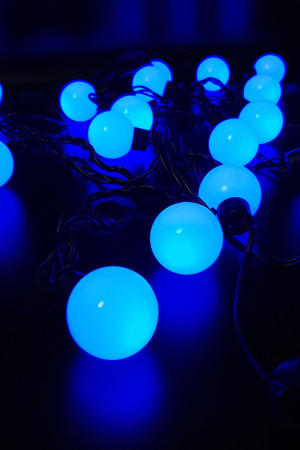 Светодиодная гирлянда шарики 5 м., 20 синих LED, статика, черный резиновый провод, Teamprof (TPF-S5-20C/24V-40B-SRB/B)