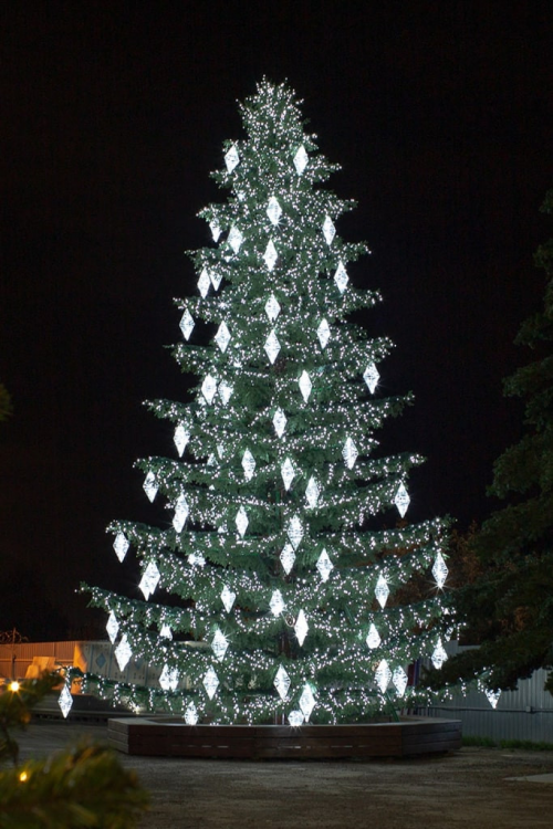Уличная светодинамическая елка Лесная зеленая 14 м., ствольная, Литая, Green Trees (GT14LESPELED) в Санкт-Петербурге