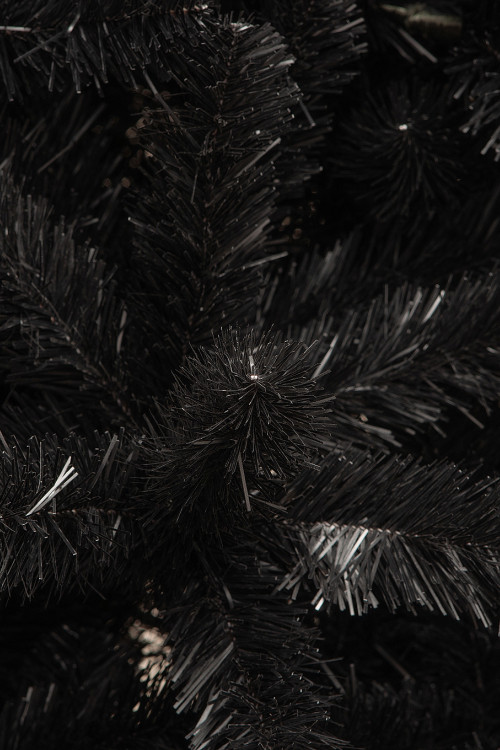 Искусственная елка Черная жемчужина 270 см., мягкая хвоя, ЕлкиТорг (117270)